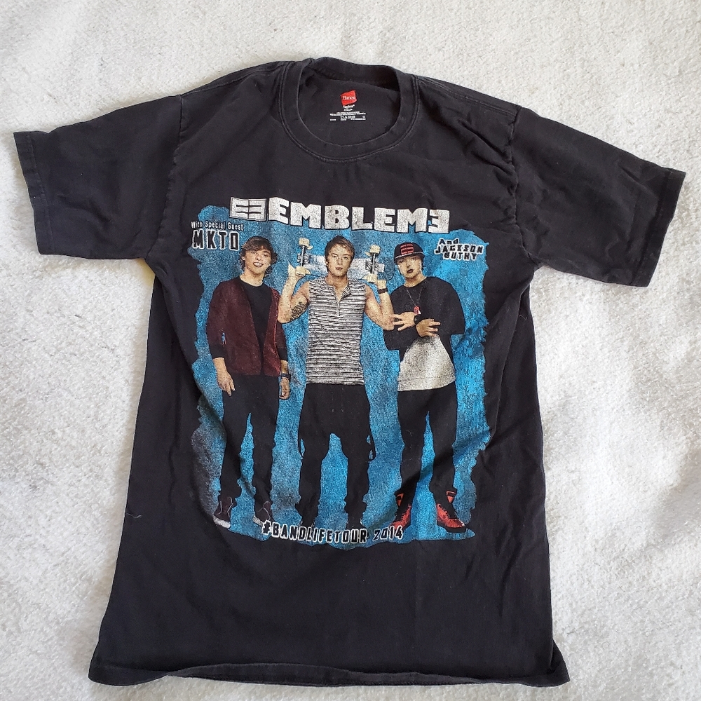 Emblem3 Band Life Tour 2014 Distressed T-Shirt, Sz  S